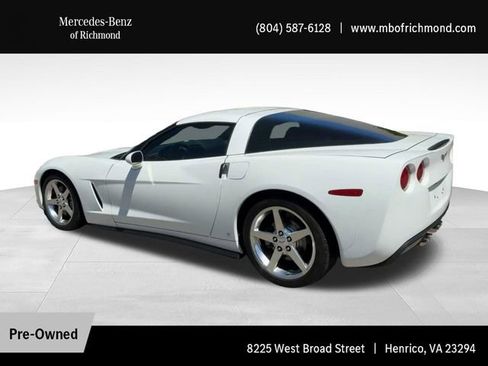 Used 2006 Chevrolet Corvette Coupe w/ Preferred Equipment Group RWD image 8