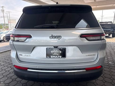 Used 2021 Jeep Grand Cherokee L Laredo w/ Luxury Tech Group I AWD/4WD image 7
