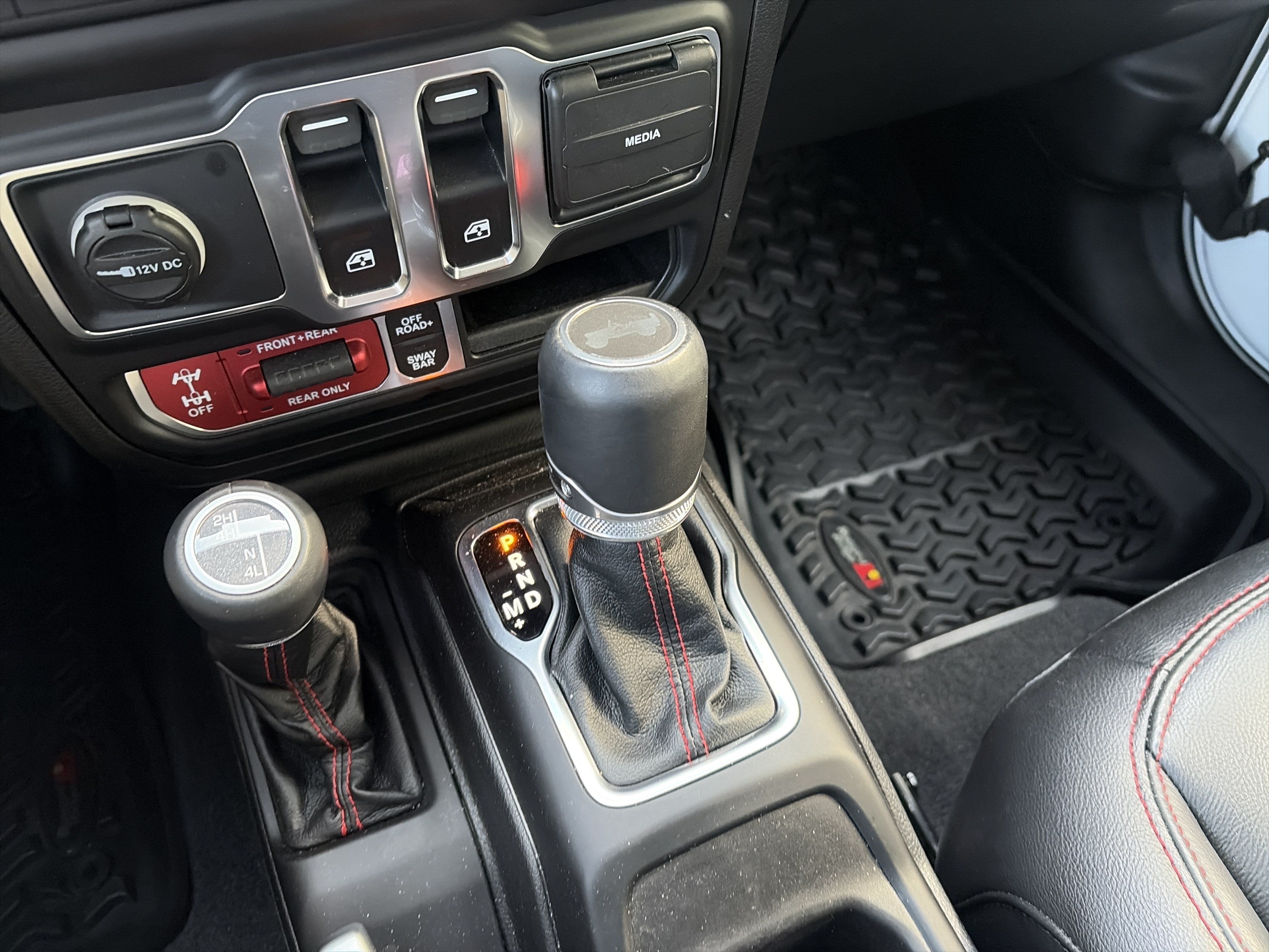 Used 2021 Jeep Wrangler Rubicon AWD/4WD image 38