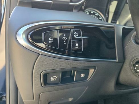 Used 2022 Genesis GV70 2.5T w/ Select Package image 21