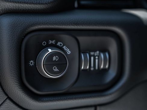 New 2026 RAM 1500 Laramie AWD/4WD image 51