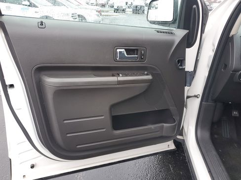 Used 2009 Ford Edge SEL image 15