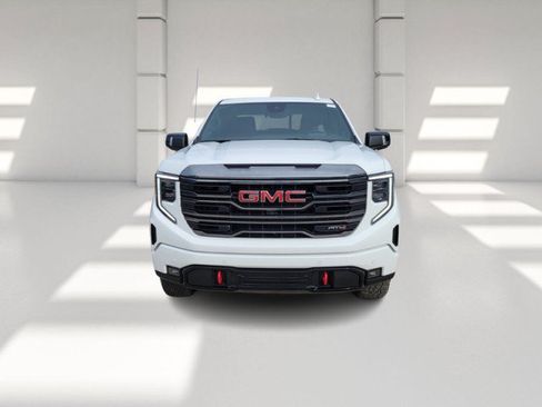 Used 2024 GMC Sierra 1500 AT4 w/ Technology Package AWD/4WD image 2