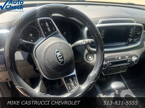 Used 2020 Kia Sorento S FWD image 7