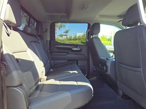 Used 2024 Chevrolet Silverado 1500 LT Trail Boss w/ Convenience Package II image 12