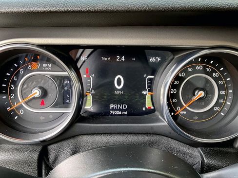 Used 2021 Jeep Wrangler Unlimited Sport image 12