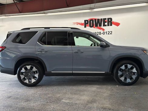 New 2026 Honda Pilot Elite image 2