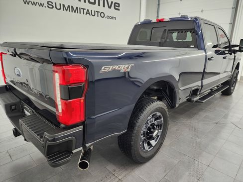 Used 2023 Ford F250 Lariat w/ Sport Appearance Package image 4