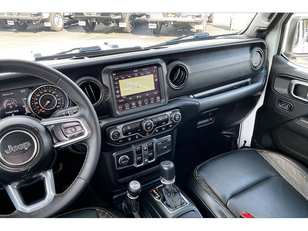 Used 2023 Jeep Gladiator Overland AWD/4WD image 7