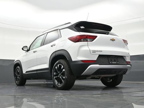 Used 2021 Chevrolet TrailBlazer LT w/ Convenience Package image 25