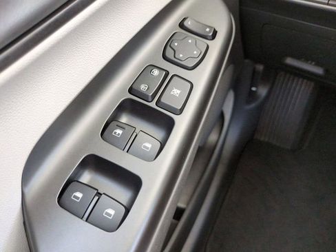 Used 2022 Hyundai Kona SEL image 35