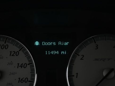 Used 2007 Chrysler 300 SRT8 RWD image 24