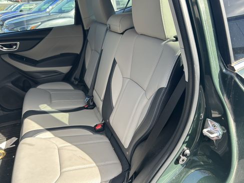 Used 2023 Subaru Forester Limited image 8