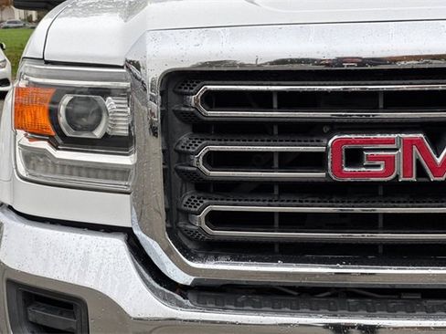 Used 2017 GMC Sierra 2500 2WD Crew Cab image 43