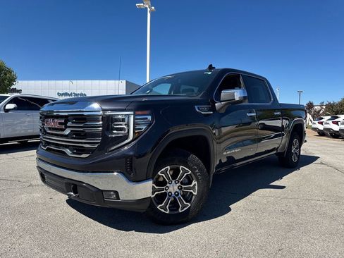 Used 2025 GMC Sierra 1500 SLT AWD/4WD image 1