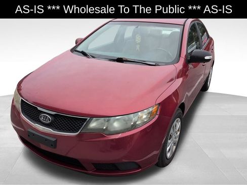 Used 2010 Kia Forte EX FWD image 3