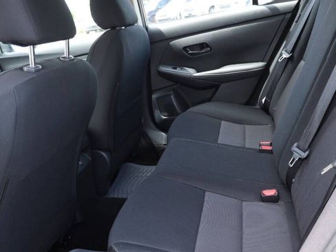 Used 2025 Nissan Sentra SV w/ Trunk Package FWD image 17
