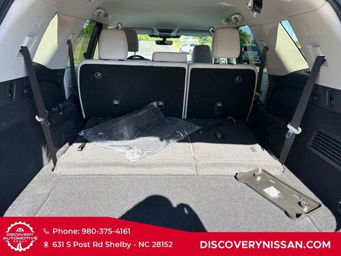 New 2026 Nissan Pathfinder SL AWD/4WD image 32
