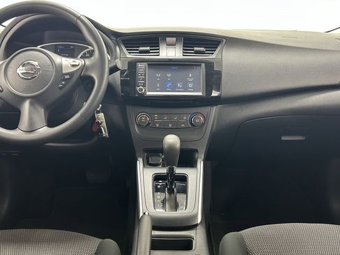 Used 2019 Nissan Sentra S image 9