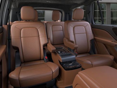 New 2025 Lincoln Aviator Black Label image 17