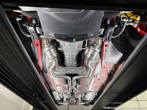 Used 2015 Dodge Challenger SRT Hellcat RWD image 7