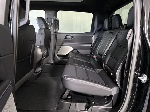 Used 2025 GMC Sierra EV Denali AWD/4WD image 26