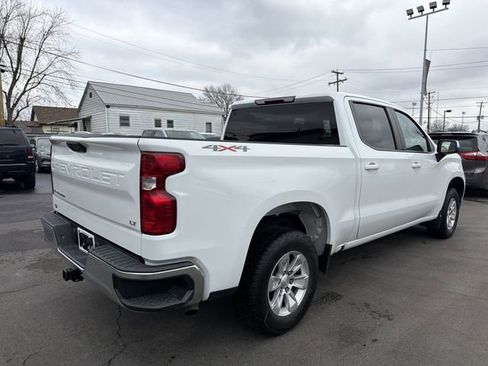Used 2022 Chevrolet Silverado 1500 LT image 3