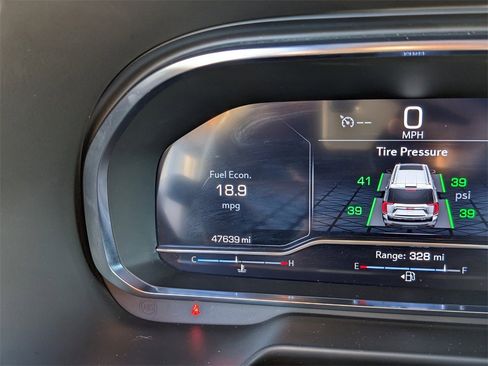 Used 2024 GMC Yukon SLT image 34