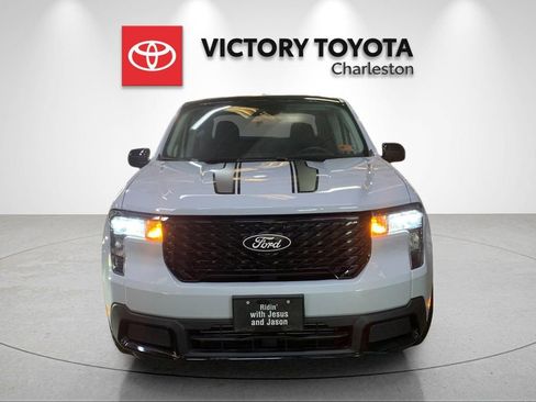 Used 2025 Ford Maverick XLT w/ Black Appearance Package AWD/4WD image 8