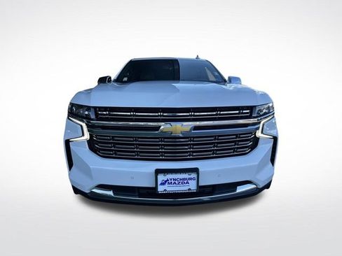 Used 2023 Chevrolet Suburban Premier AWD/4WD image 9