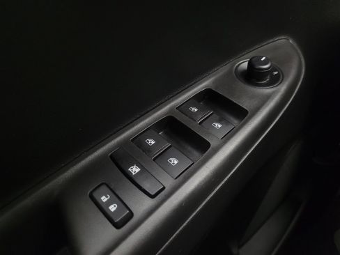 Used 2019 Chevrolet Spark LT FWD image 27