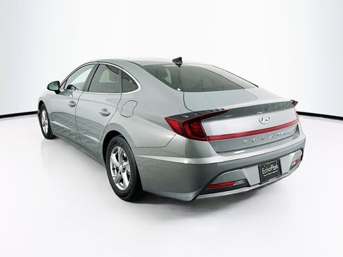 Used 2023 Hyundai Sonata SE w/ Cargo Package image 5