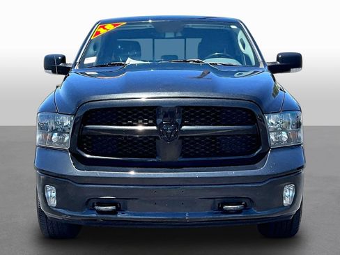 Used 2018 RAM 1500 Big Horn AWD/4WD image 3
