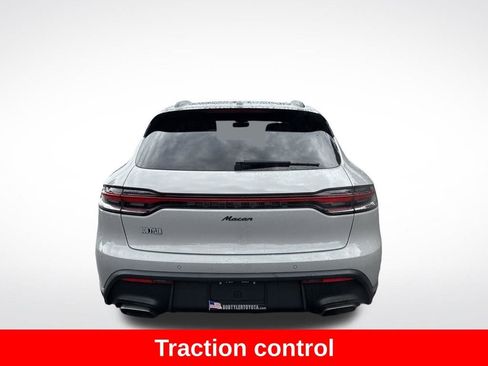 Used 2024 Porsche Macan AWD/4WD image 6