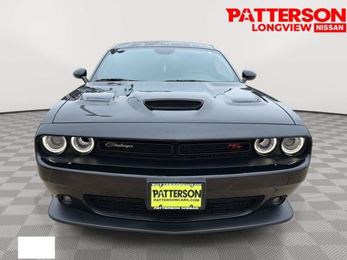 Used 2023 Dodge Challenger R/T Scat Pack RWD image 2