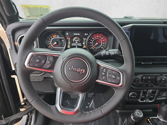 New 2027 Jeep Wrangler Unlimited Sahara AWD/4WD image 4