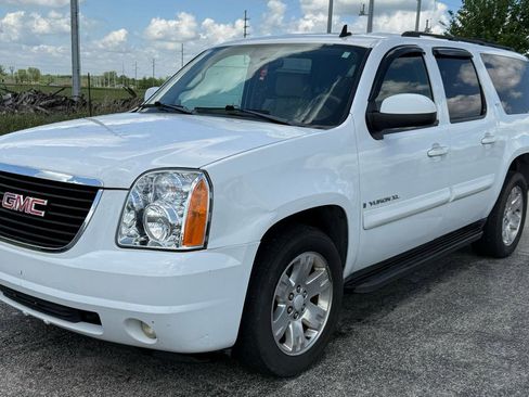 Used 2009 GMC Yukon XL SLT RWD image 5
