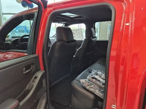 New 2026 Nissan Frontier PRO-4X AWD/4WD image 15