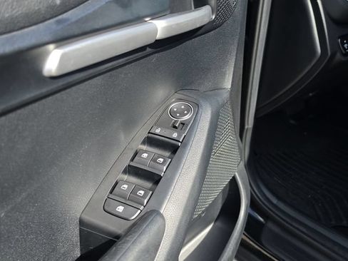 Certified 2024 Kia Seltos LX AWD/4WD image 17