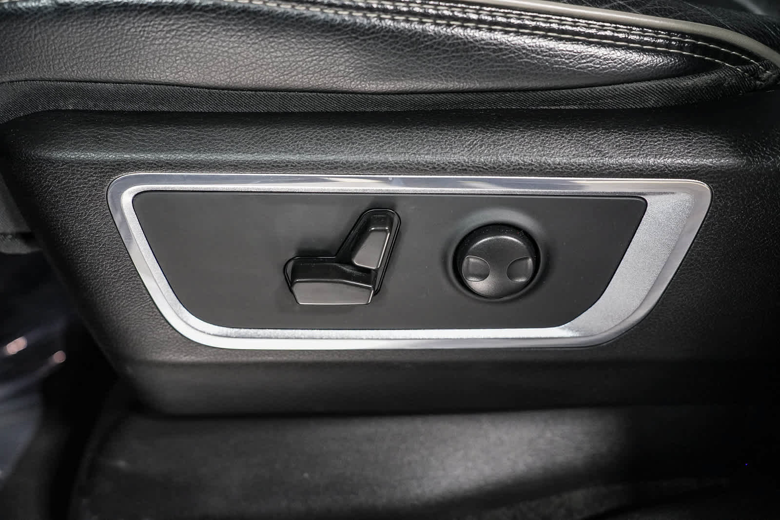 Used 2022 RAM 1500 Laramie RWD image 20