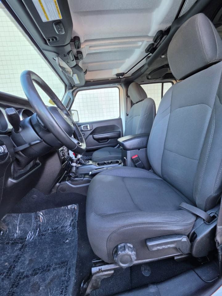 Used 2020 Jeep Gladiator Sport w/ Quick Order Package 24S AWD/4WD image 10