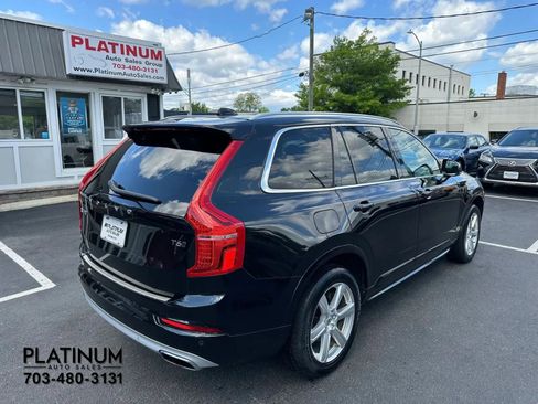 Used 2020 Volvo XC90 T6 Momentum AWD/4WD image 5