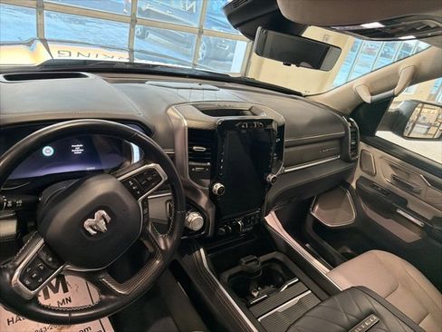 Used 2024 RAM 1500 Limited image 14