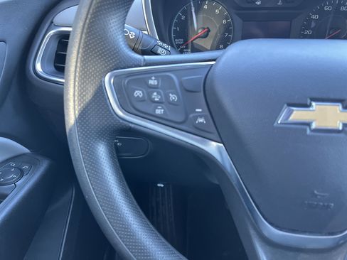 Used 2024 Chevrolet Equinox LS w/ Driver Confidence II Package image 19