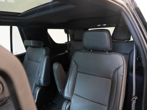 Used 2023 GMC Yukon Denali AWD/4WD image 26
