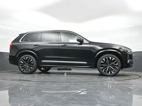 New 2026 Volvo XC90 B6 Ultra w/ Protection Package AWD/4WD image 42