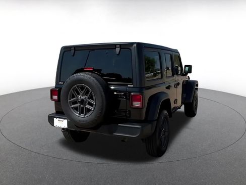Used 2025 Jeep Wrangler Unlimited Sport AWD/4WD image 13