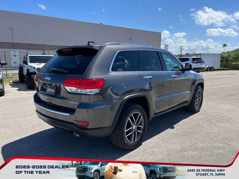 Used 2018 Jeep Grand Cherokee Limited image 7