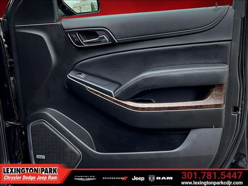 Used 2018 Chevrolet Suburban LT AWD/4WD image 28