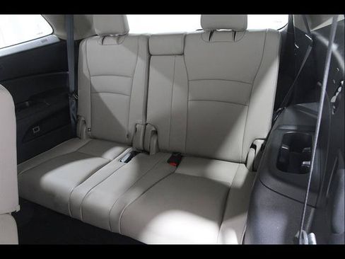 Used 2019 Honda Pilot EX-L image 19